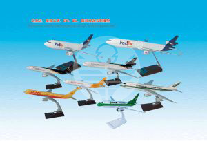  UPS、 DHL、The federal Express series model